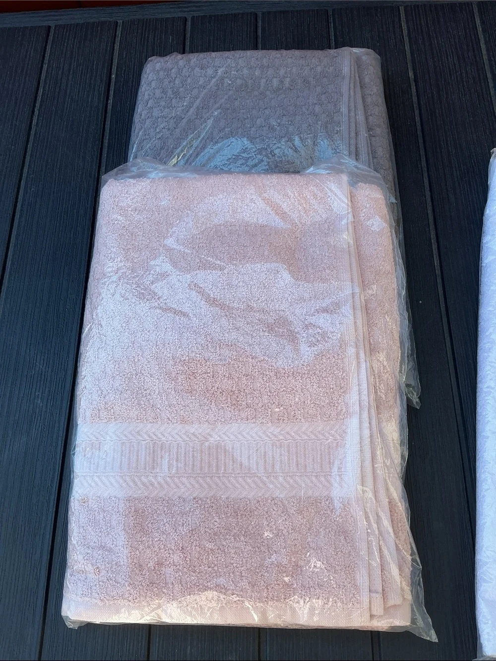 Macys HAND Towels Set in Gray, Blush, White. NWT